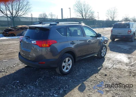2014 Toyota Rav4 Xle z USA, uszkodzony, nr VIN 2T3RFREV5EW162000